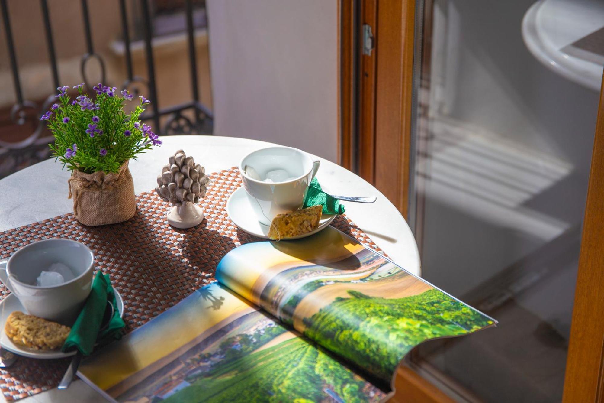 Porta Soprana Luxury Guest House & Spa Sclafani エクステリア 写真