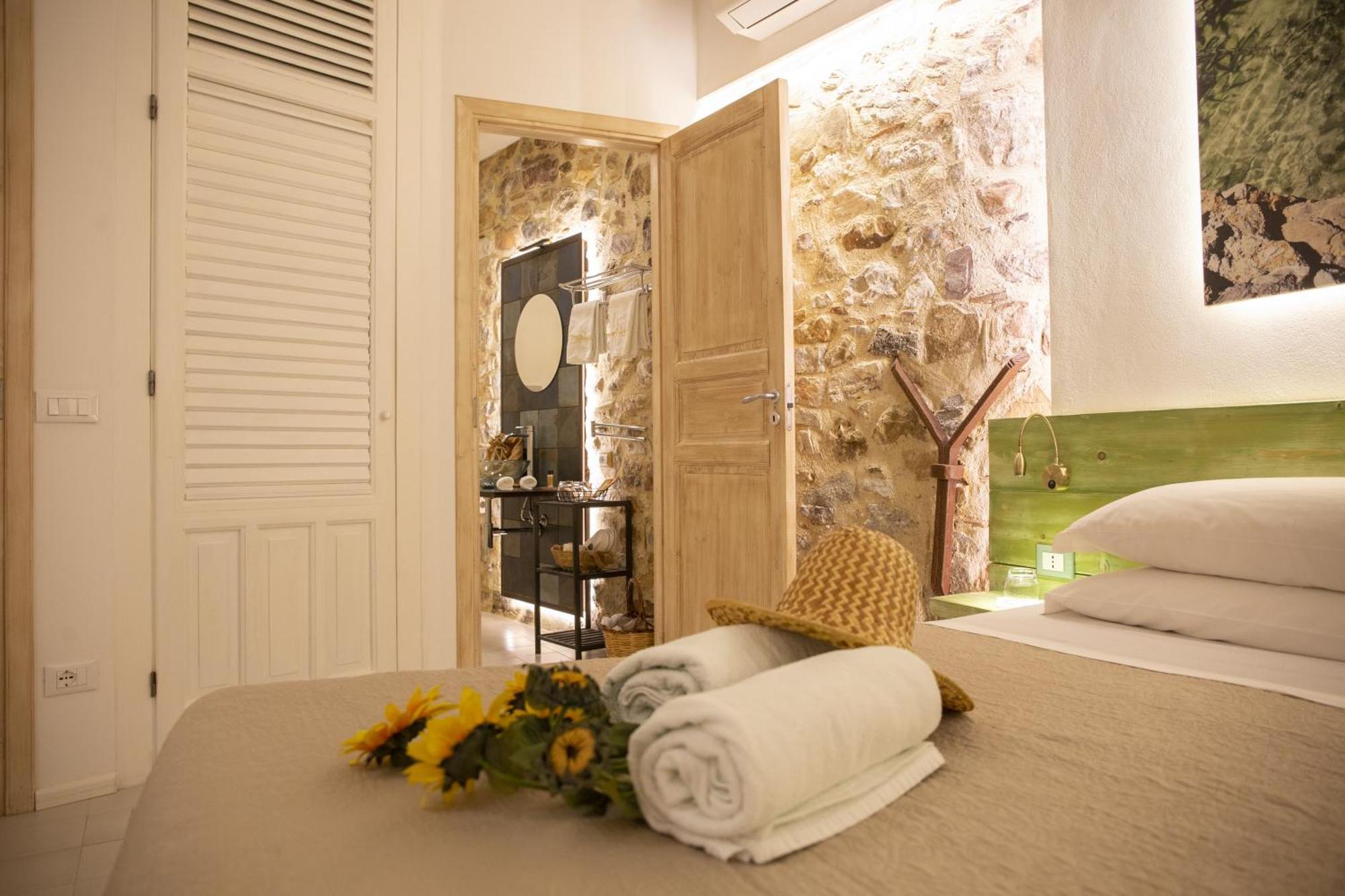 Porta Soprana Luxury Guest House & Spa Sclafani エクステリア 写真